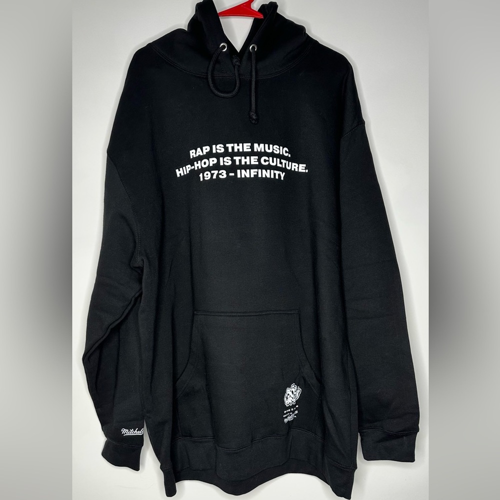 Mitchell & Ness Black Sweater with Bold Graphic Design